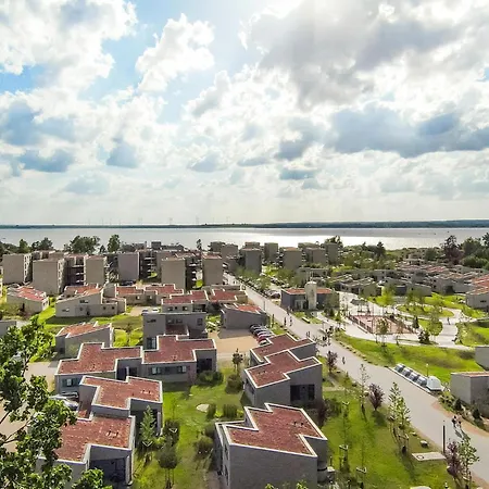 Front Apartmán *